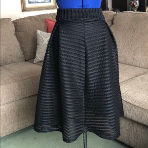 Black skirt junior medium